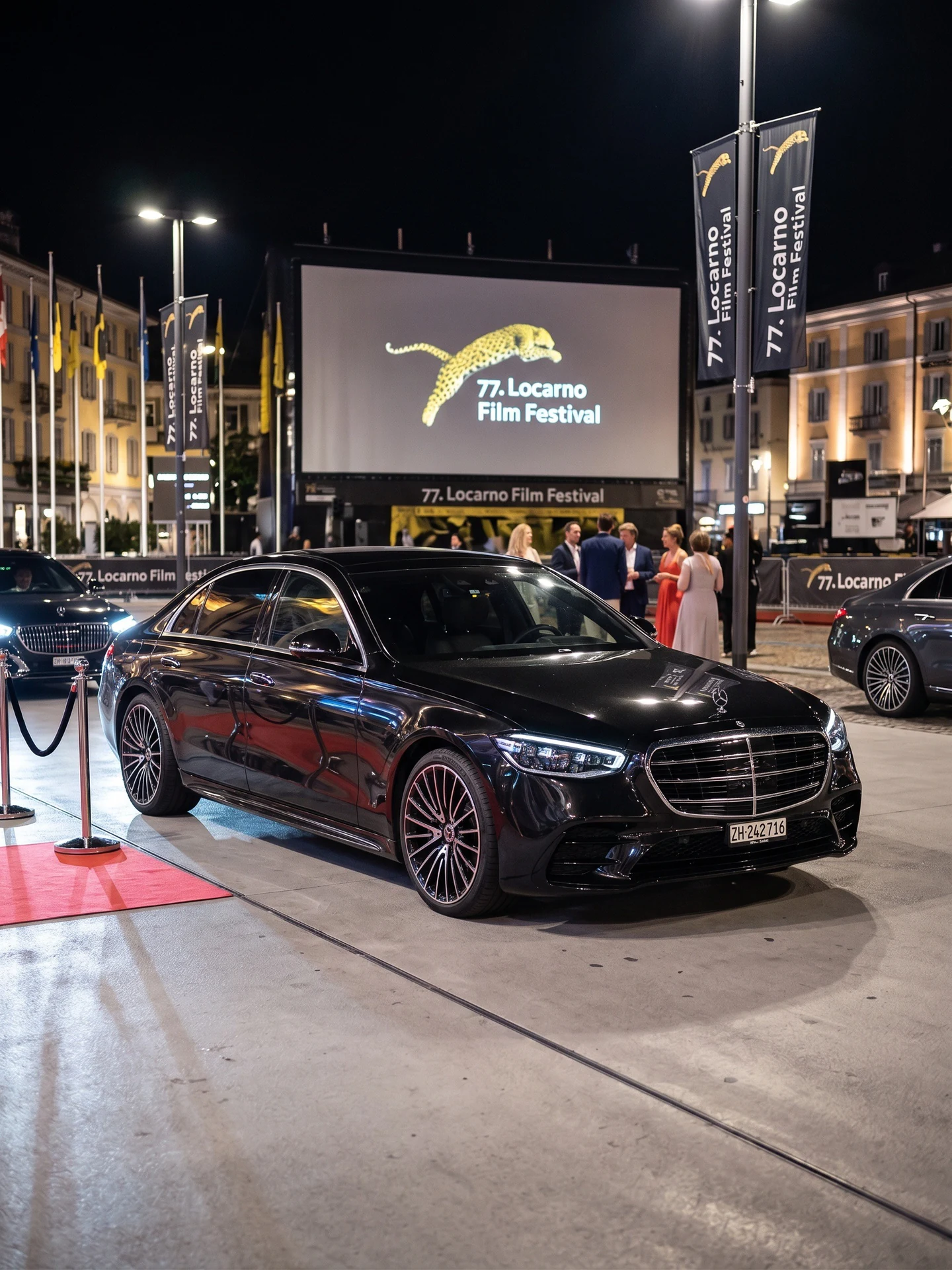 Black Mercedes-Benz S-Class with Swiss registration ZH-242716