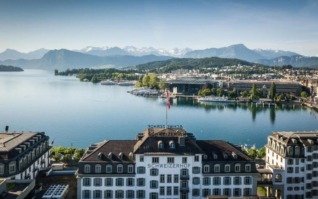 Hotel Schweizerhof Luzern overlooking Lake Lucerne